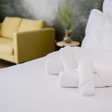 Forest Mist/plaza Afi Mall דירה *