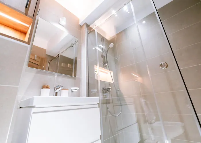 Forest Mist/plaza Afi Mall Apartmán *