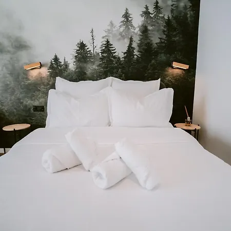 Forest Mist/plaza Afi Mall