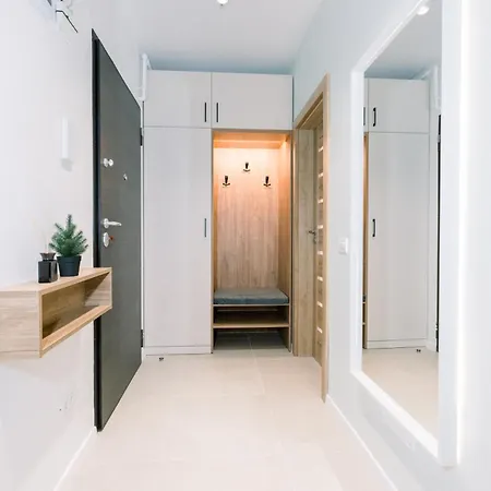 Forest Mist/plaza Afi Mall Apartment *