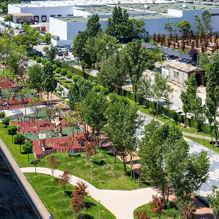 Forest Mist/plaza Afi Mall 公寓