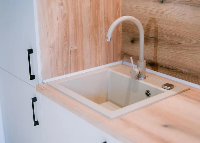 Forest Mist/plaza Afi Mall Lägenhet *